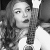 Ксения, 25, г.Новосибирск Ксения, 25, г.Новосибирск